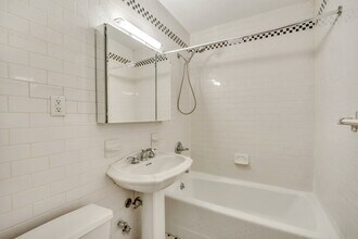 226 East 25th Street in New York, NY - Building Photo - Floor Plan