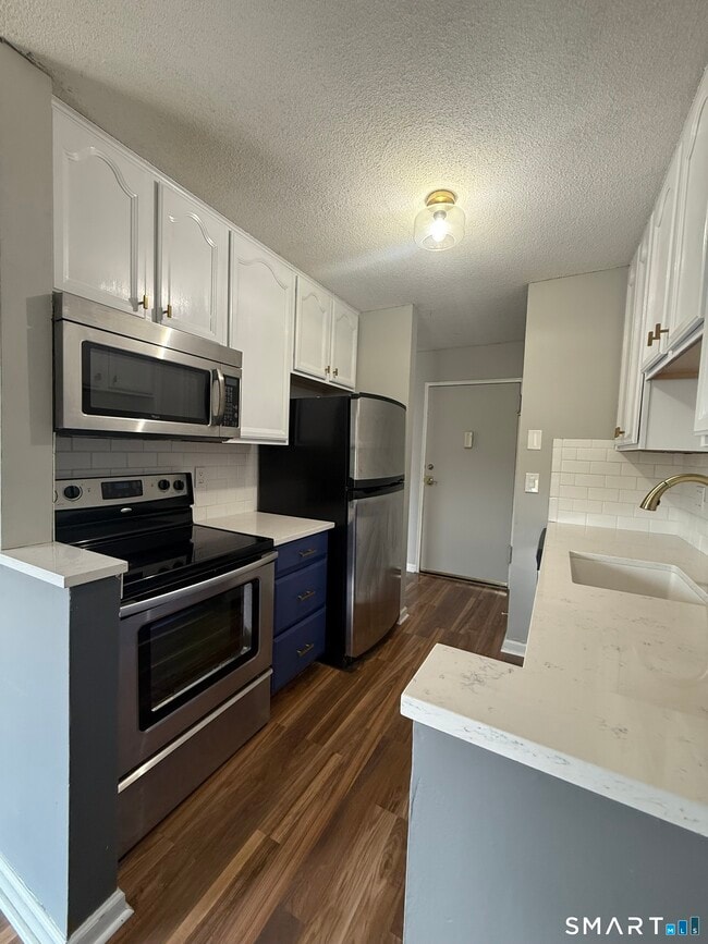 property at 43 Balance Rock Rd