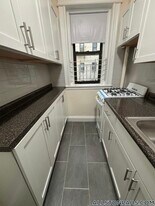 1144 Commonwealth Ave in Boston, MA - Building Photo