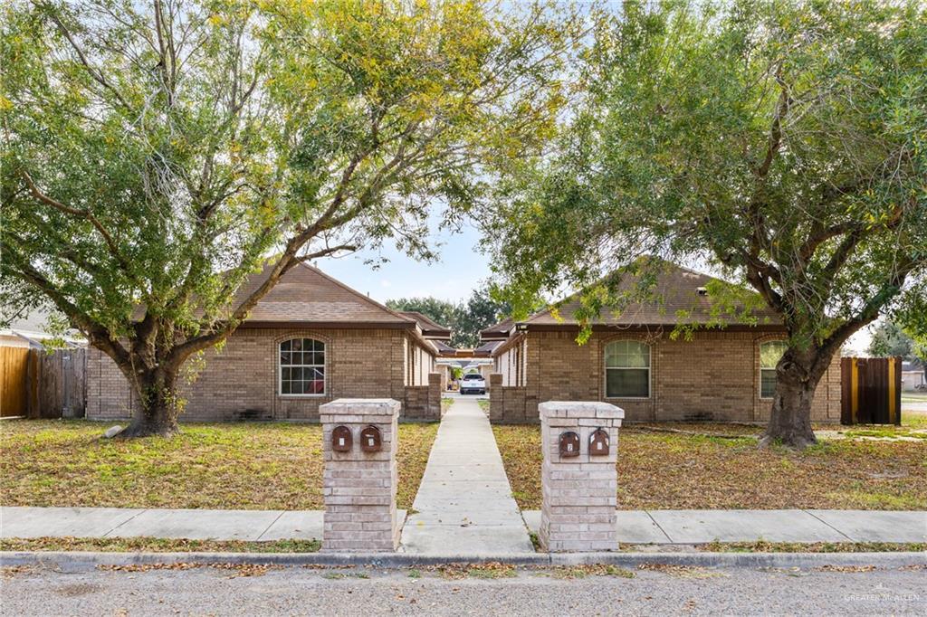 24 Erica in Pharr, TX - Building Photo