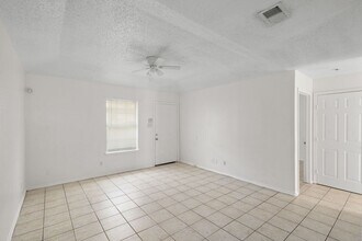 1219 W Carmen Ave in Edinburg, TX - Building Photo - Building Photo