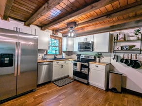 1115 Bear Creek Pike in Columbia, TN - Building Photo - Building Photo