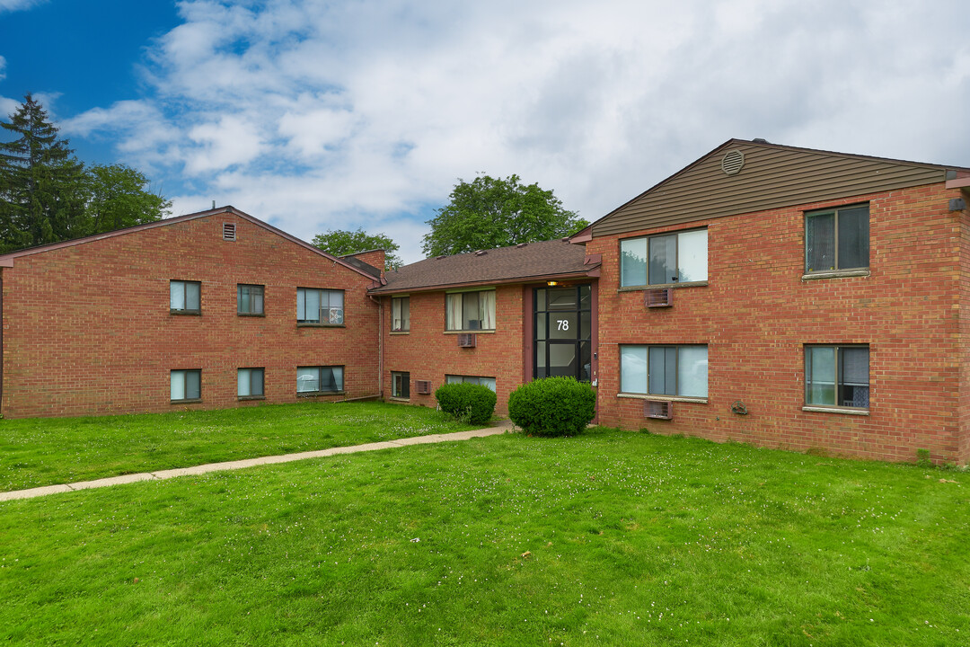 Grecian Gardens Apartments in Rochester, NY - Building Photo