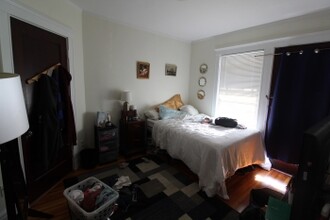 33 Concord Ave, Unit 1 in Cambridge, MA - Building Photo - Building Photo