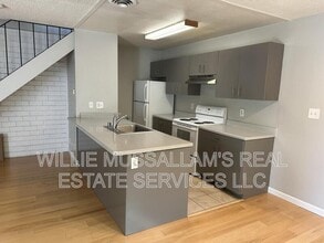 2505 Prescott Rd in Modesto, CA - Building Photo - Building Photo