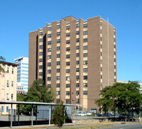 Gordon Canfield Plaza in Paterson, NJ - Building Photo - Building Photo