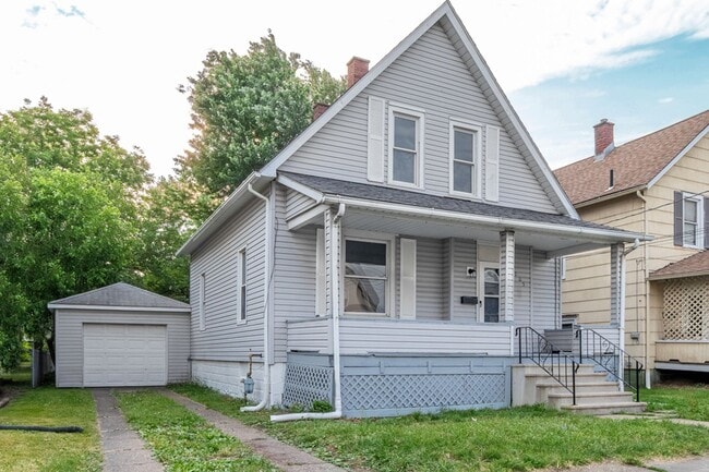 property at 705 Smith Ave SW
