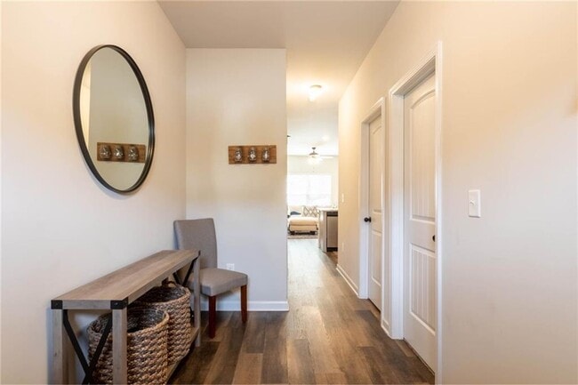 3006 Bayrose Cir in Atlanta, GA - Building Photo - Building Photo