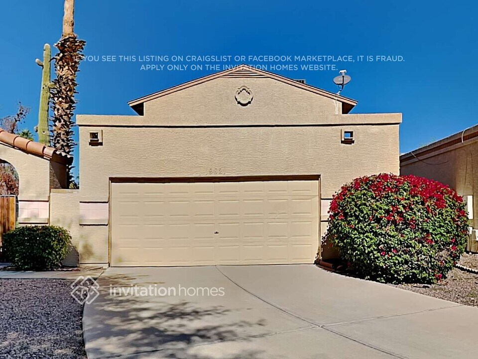 19821 N 48th Dr in Glendale, AZ - Foto de edificio