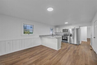 416 Maryland Ave in Portsmouth, VA - Foto de edificio - Building Photo