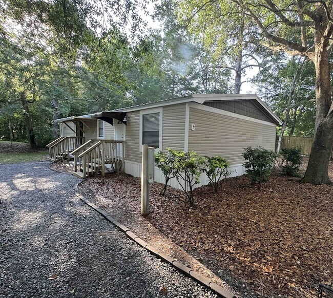 4430 Manucy Rd in St. Augustine, FL - Building Photo - Building Photo
