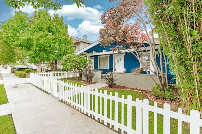 property at 257-257 1/2 Newport Ave