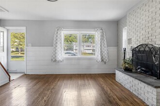 13 Strack Rd in Goshen, NY - Building Photo - Building Photo
