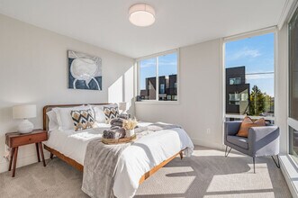 512 N 42nd St in Seattle, WA - Building Photo - Building Photo