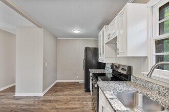 4241 Tee Jay Dr NW in Huntsville, AL - Building Photo - Building Photo