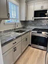 173 Saranap Ave in Walnut Creek, CA - Building Photo - Building Photo