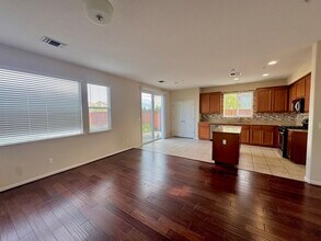 2581 Tampico Dr in Bay Point, CA - Building Photo - Building Photo