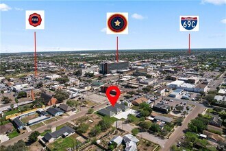 222 W Mahl St in Edinburg, TX - Building Photo - Building Photo