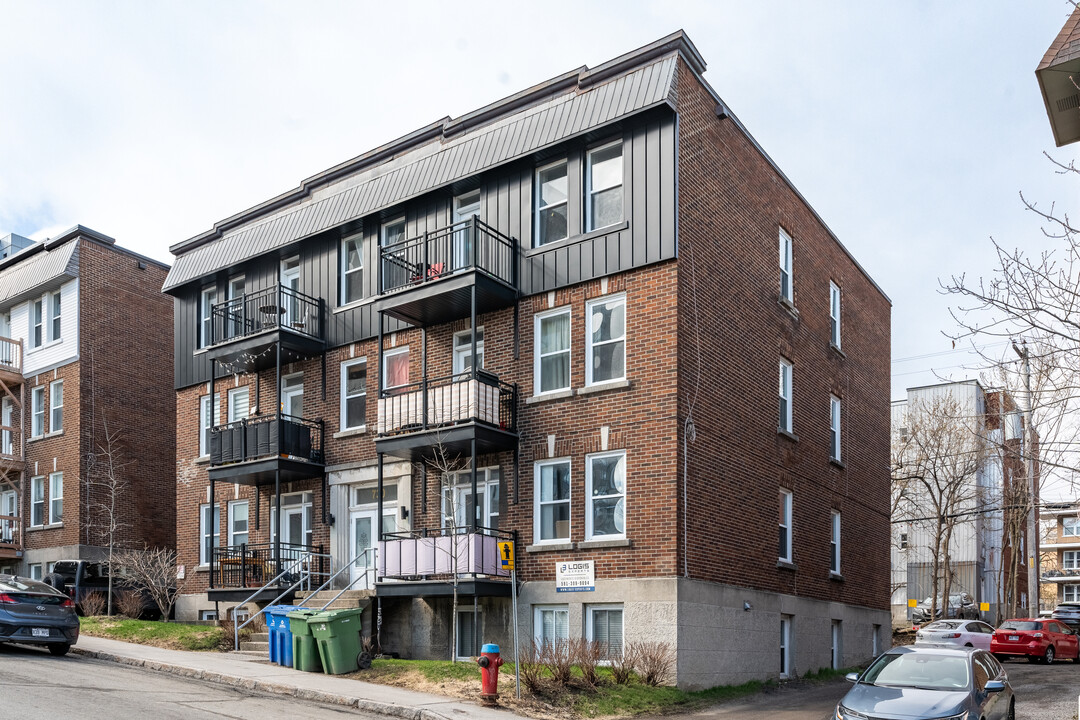 730 Belvédère Av in Québec, QC - Building Photo