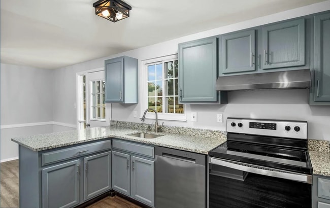 1721 Springhouse Ct in Frederick, MD - Building Photo - Building Photo