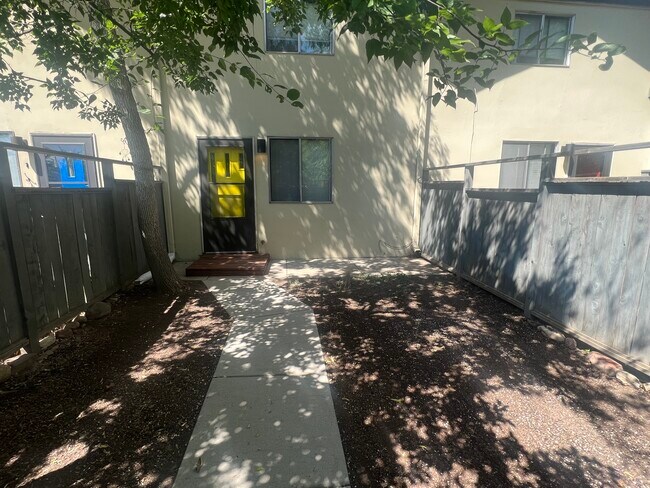 1934 pine st, Unit #3 in Boulder, CO - Building Photo - Building Photo