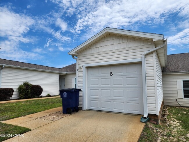 property at 1131 Balboa Ave