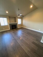 2794 NE Spring Water Pl in Bend, OR - Building Photo - Building Photo