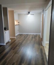 10912 Gulf Fwy in Houston, TX - Building Photo - Building Photo