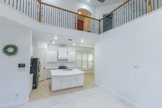 5005 Dominion Blvd in Irving, TX - Building Photo - Building Photo
