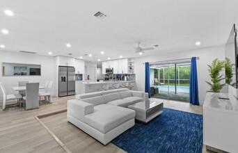 4421 NW 2nd Ct in Coconut Creek, FL - Foto de edificio - Building Photo