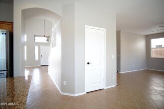 9343 W Quail Ave in Peoria, AZ - Building Photo - Building Photo