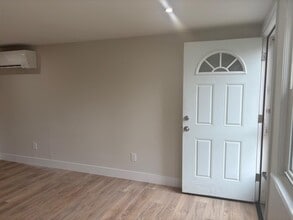 4 Summer St in Dennis, MA - Building Photo - Building Photo