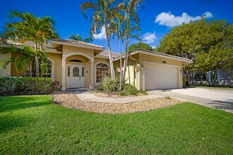 2963 Werwood Ct in Wellington, FL - Foto de edificio - Building Photo