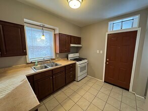 6840 S Champlain Ave in Chicago, IL - Building Photo - Building Photo