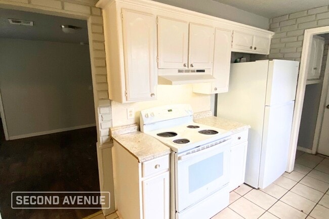 property at 3017 SE 54th St