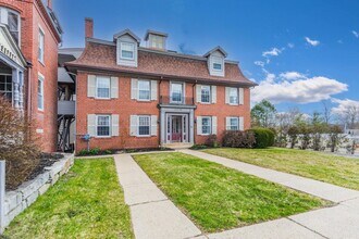 709 Central Ave in Dover, NH - Building Photo - Building Photo