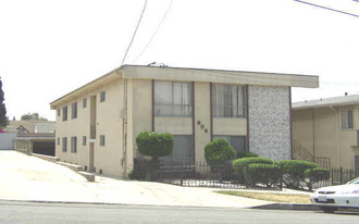604 E Queen St in Inglewood, CA - Building Photo