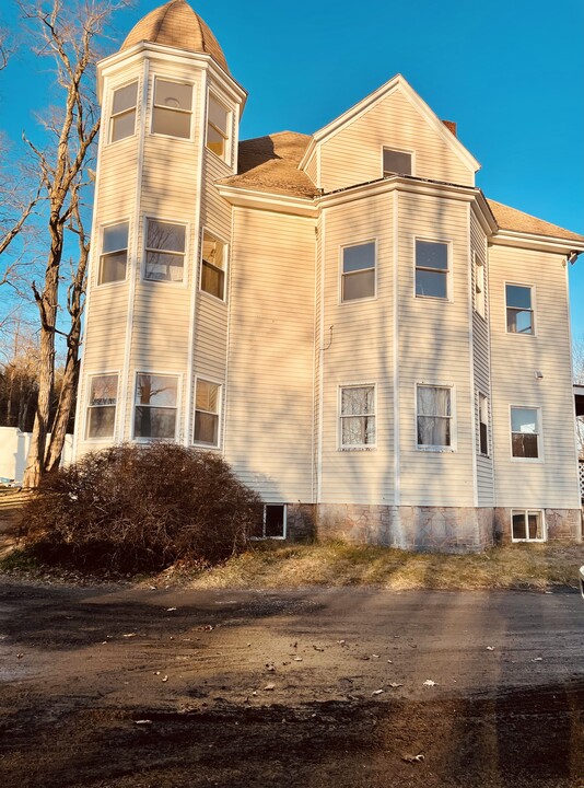 340 Granite Hill Rd in Manchester, ME - Building Photo