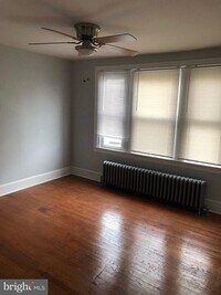 607 E Stafford St photo'