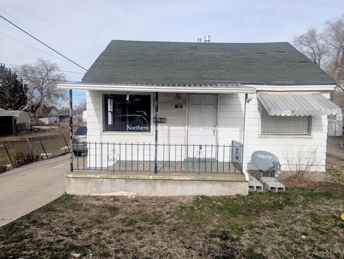 264 36th St in Ogden, UT - Building Photo