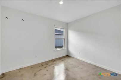 914 Cherry Laurel Ln