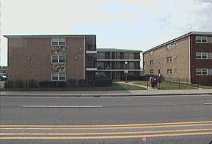 1509-1515 E State St Apartamentos