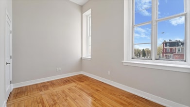4635 E Thompson St in Philadelphia, PA - Building Photo - Building Photo