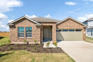 425 Escondido Cir in San Marcos, TX - Building Photo