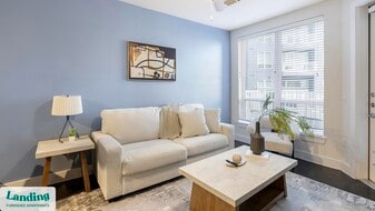 401 Hemphill St in Fort Worth, TX - Building Photo