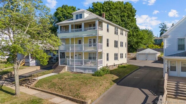 property at 52 Jacobs St