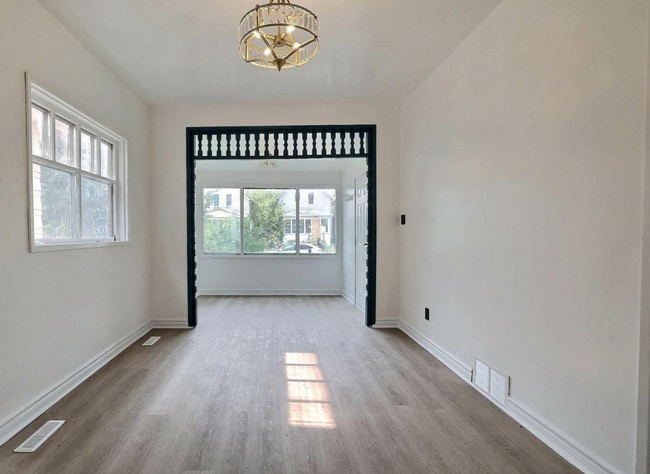 1535 Cameron St in Regina, SK - Building Photo - Building Photo