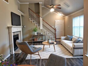 904 Sylvan Creek Dr in Lewisville, TX - Building Photo - Building Photo