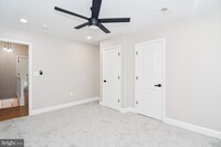 2644 E Hoffman St photo'