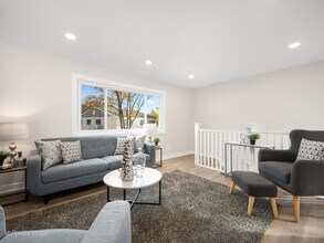 823 Cambridge Pl in Wheeling, IL - Building Photo - Building Photo